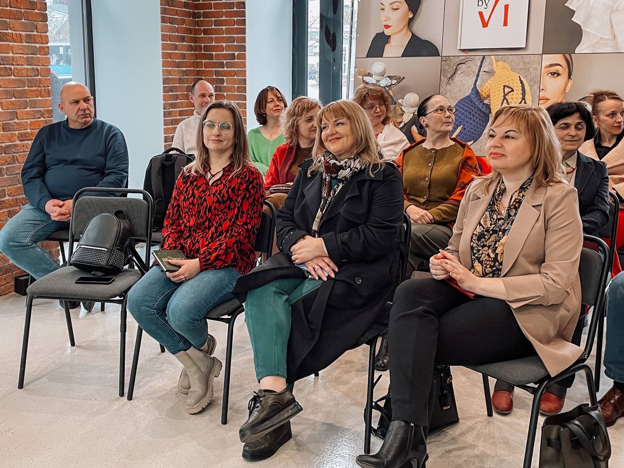 Видавцям і авторам презентують деталі нової міської програми підтримки книговидання про Вінницю   